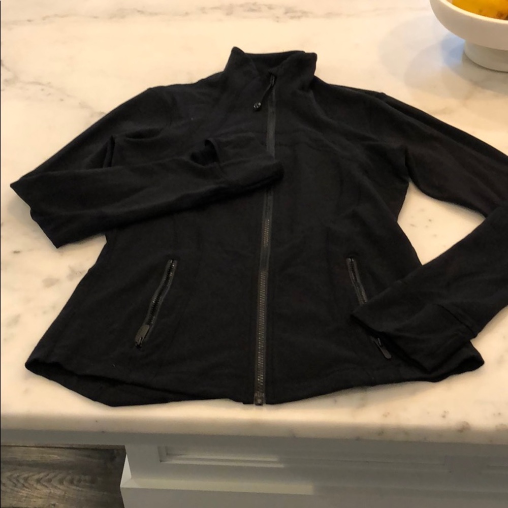 Lululemon black zip up runners jacket 8